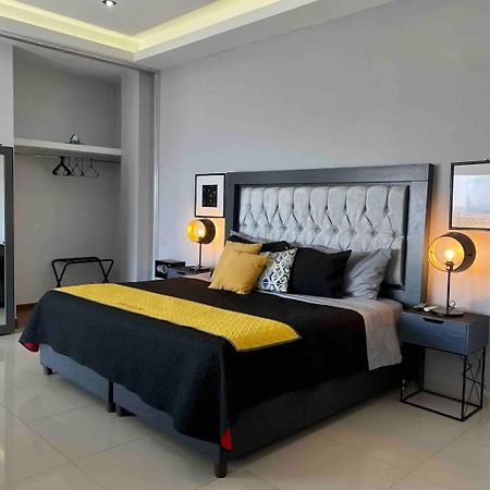 Suites La Gloria Alojamiento Independiente Tepatitlan Extérieur photo