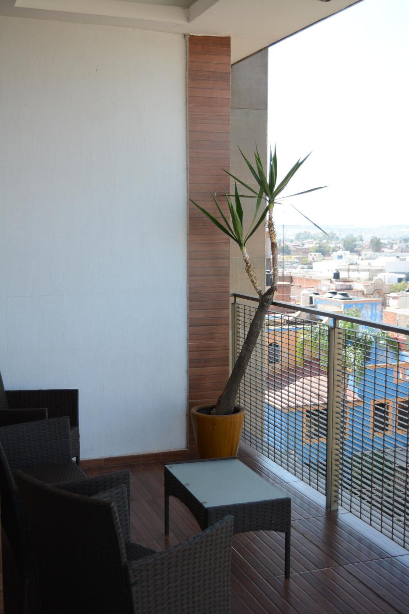Suites La Gloria Alojamiento Independiente Tepatitlan Extérieur photo