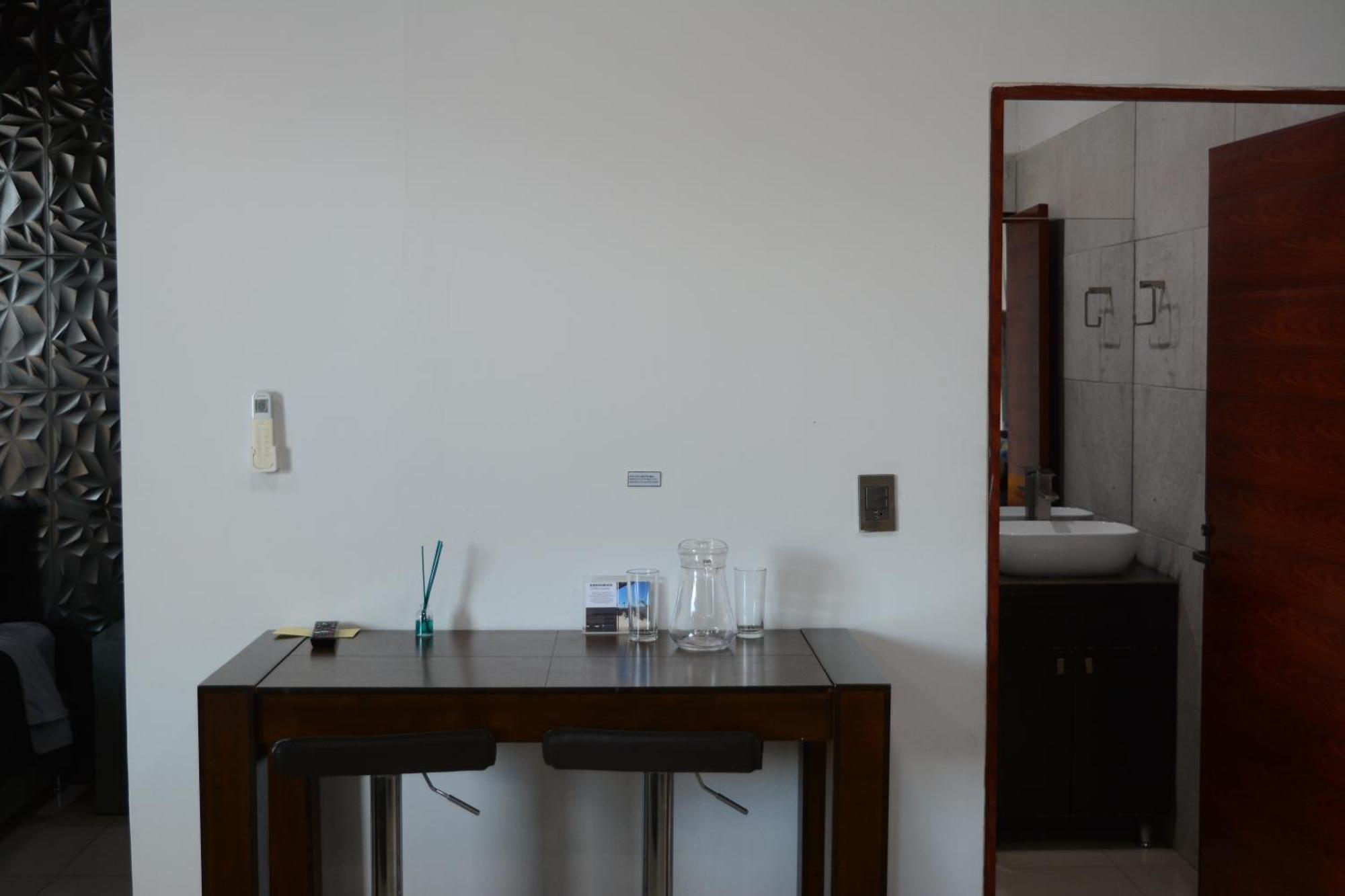 Suites La Gloria Alojamiento Independiente Tepatitlan Extérieur photo