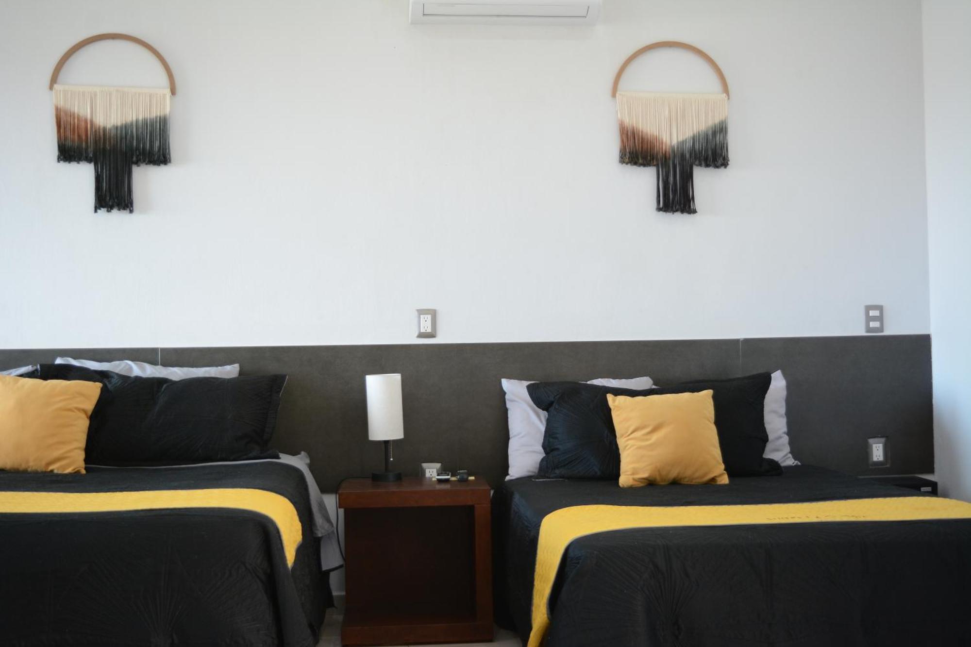 Suites La Gloria Alojamiento Independiente Tepatitlan Extérieur photo